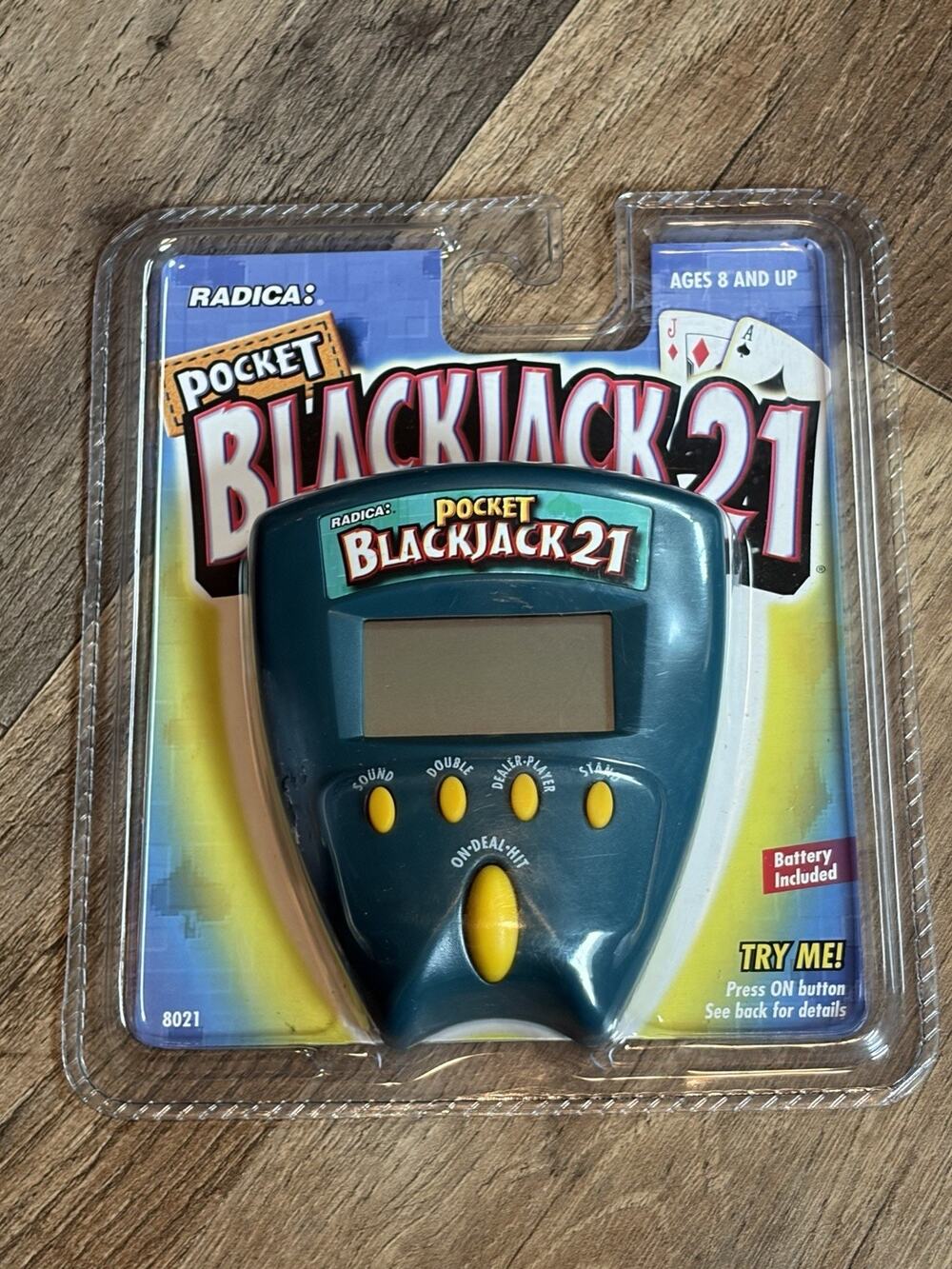 Vintage Radica Pocket Blackjack 21 Handheld Electronic Game 1999 SEALED